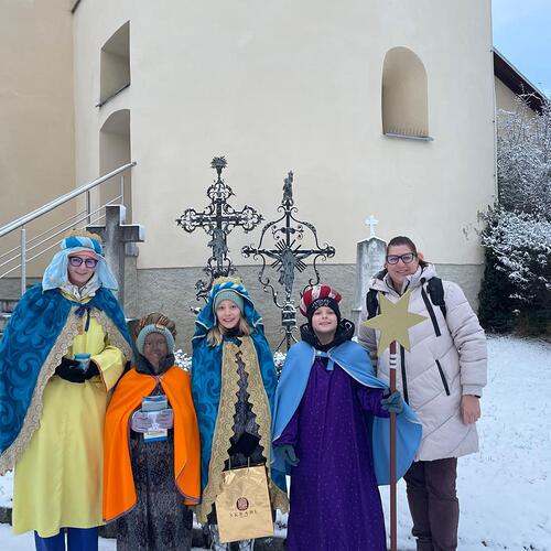 Sophia Weißinger Línda Klemmer Nina Braun Roland Stummer Marion Weißinger- Harrauer